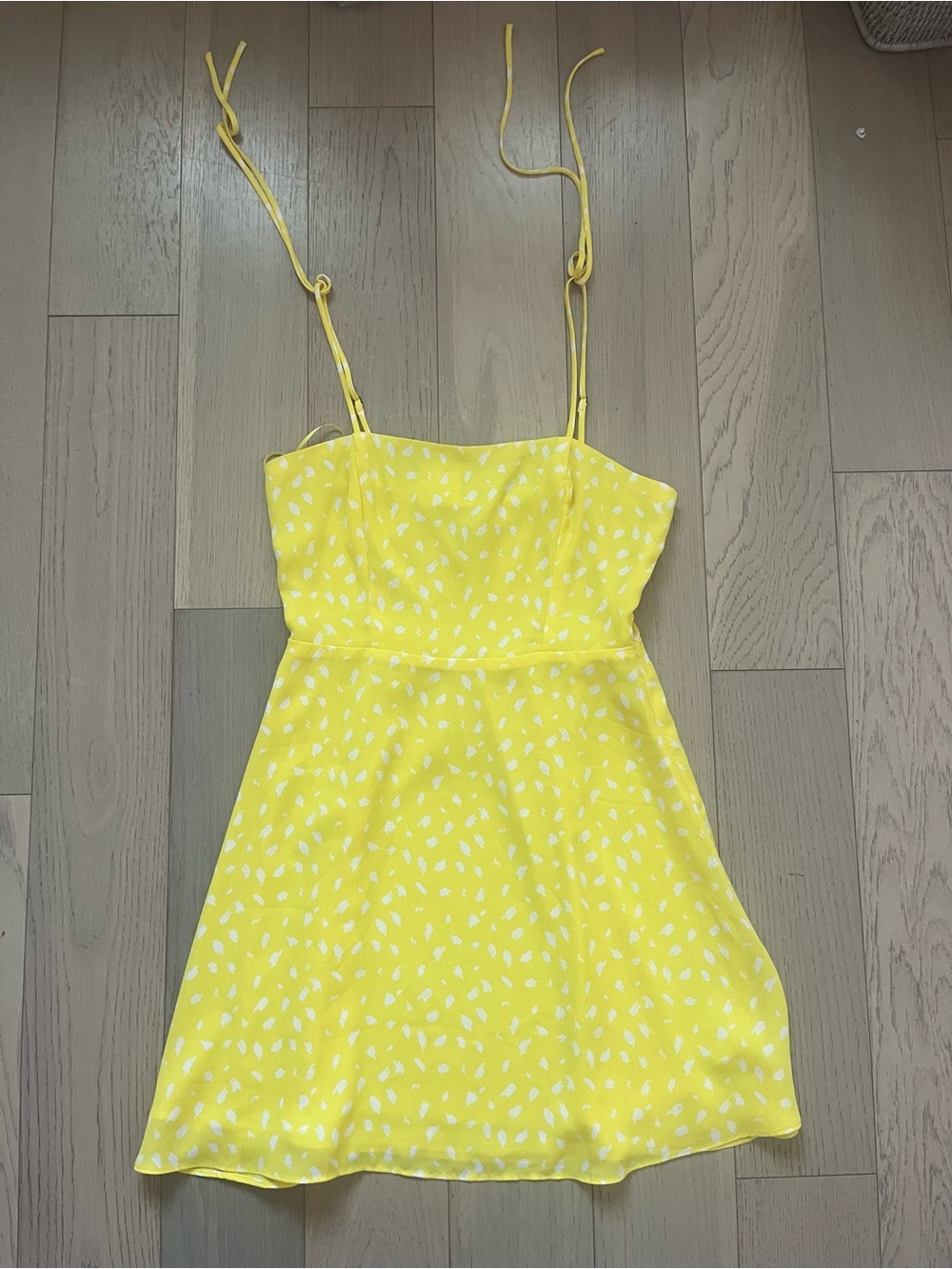 Yellow Abstract Print Mini Dress - Size M | Tie-Shoulder Cami Sundress